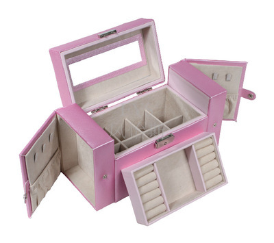 鳳怡斯袖珍小蝴蝶首飾盒 精巧皮革工藝與實用收納的完美結合